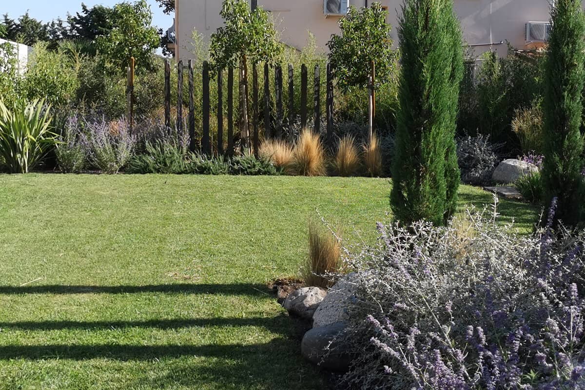 Paysagiste Aménagement Jardin Contemporain Avignon Châteaurenard Saint Remy Provence